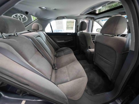 Used 2007 Honda Accord EX image 24