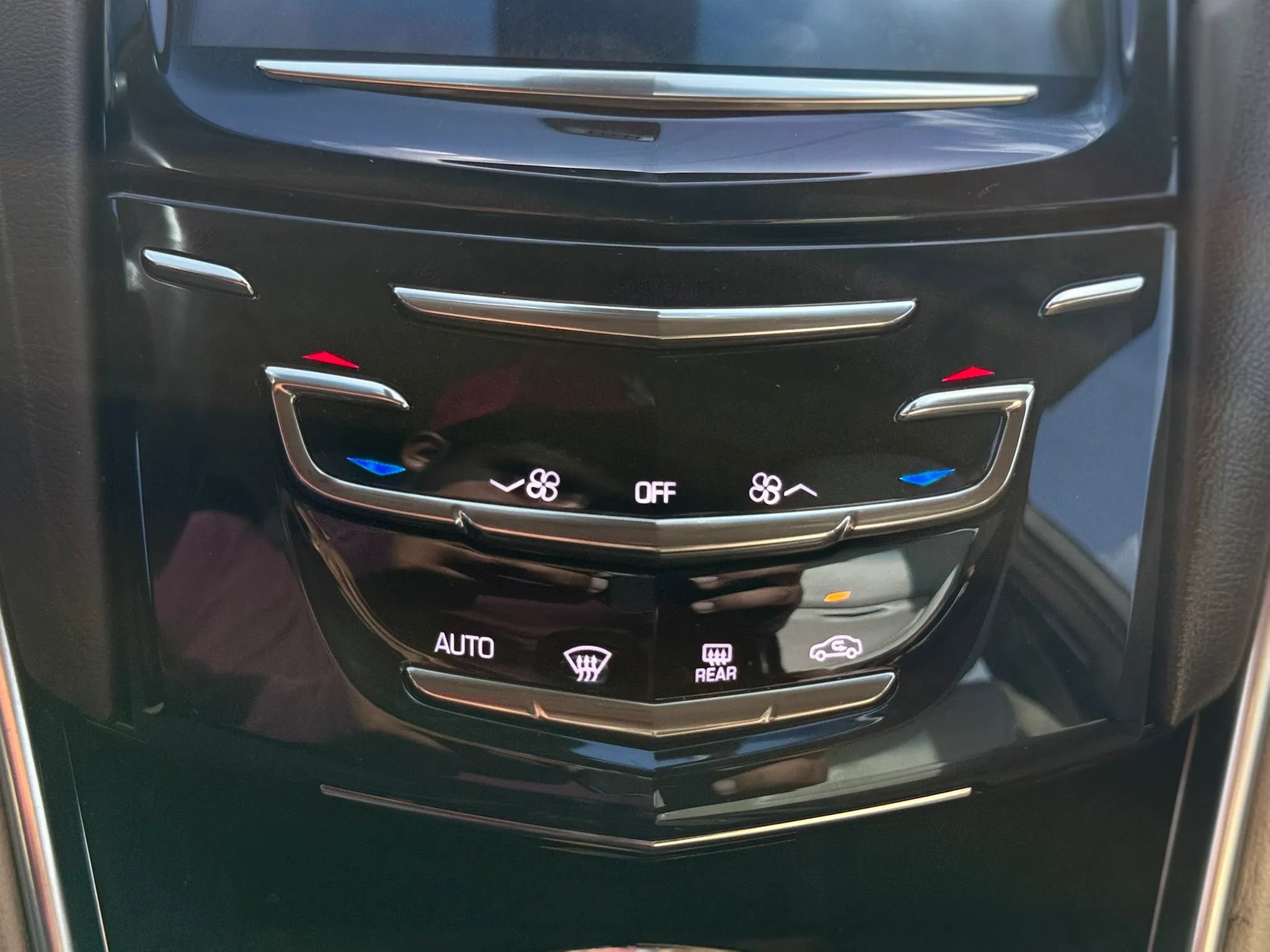 Used 2014 Cadillac XTS FWD image 30