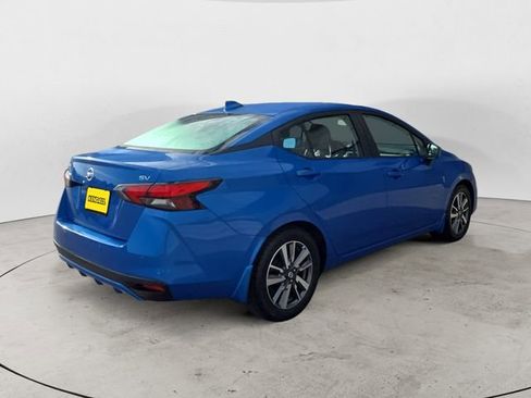 Used 2020 Nissan Versa SV FWD image 5