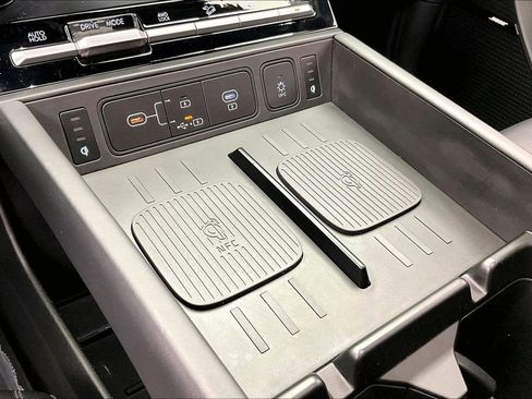 Used 2025 Hyundai Santa Fe Calligraphy image 33