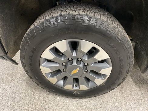 Certified 2024 Chevrolet Silverado 2500 Custom w/ Custom Value Package image 13