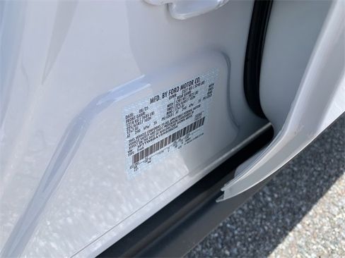 New 2025 Ford Maverick XL w/ Equipment Group 102A image 35