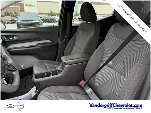 New 2027 Chevrolet Bolt LT FWD image 20