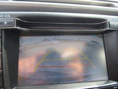 Used 2018 Toyota RAV4 XLE w/ Plus Extra Value Package AWD/4WD image 31