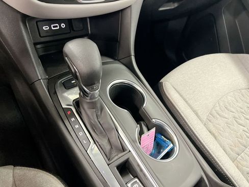 Used 2023 Chevrolet Equinox LS image 20