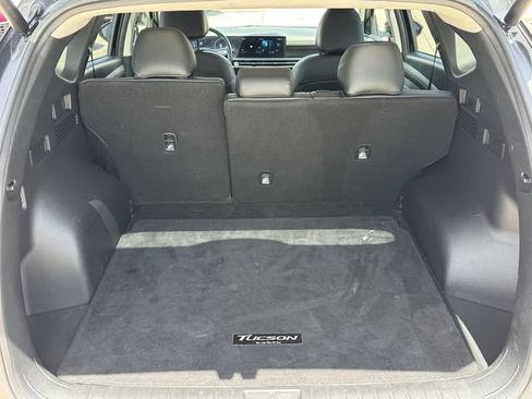 Used 2025 Hyundai Tucson SEL FWD image 15