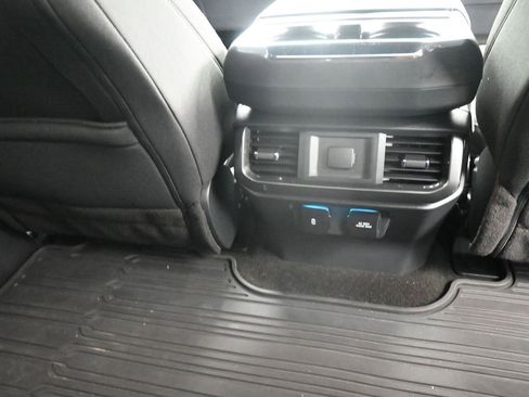 Certified 2022 Ford F150 XLT w/ Equipment Group 301A Mid image 22