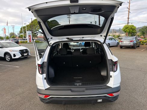 Used 2023 Hyundai Tucson Blue image 11