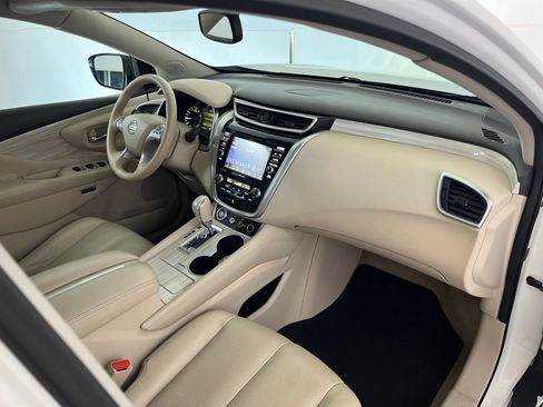 Used 2015 Nissan Murano Platinum w/ Platinum Technology Package AWD/4WD image 23