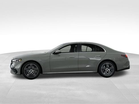 New 2026 Mercedes-Benz E 350 4MATIC Sedan image 35