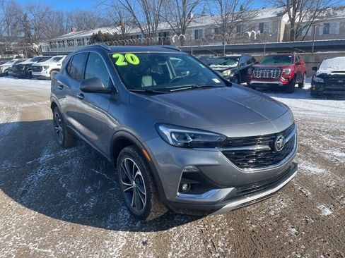 Used 2020 Buick Encore GX Essence image 1