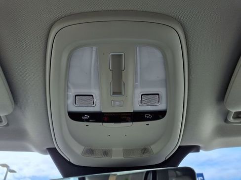Used 2024 Volvo XC90 B5 Core w/ Protection Package Premier AWD/4WD image 27