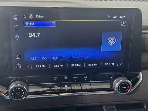 Used 2025 Chevrolet Colorado W/T w/ WT Convenience Package II image 15