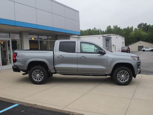 New 2026 Chevrolet Colorado LT w/ Advanced Trailering Package AWD/4WD image 3