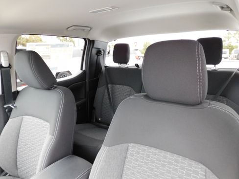 New 2025 Ford Ranger XLT w/ Chrome Accent Package image 11