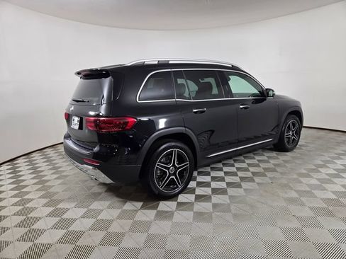 Certified 2026 Mercedes-Benz GLB 250 4MATIC image 3