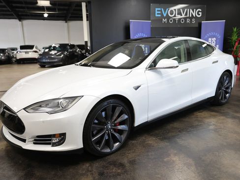 Used 2015 Tesla Model S P85D AWD/4WD image 5