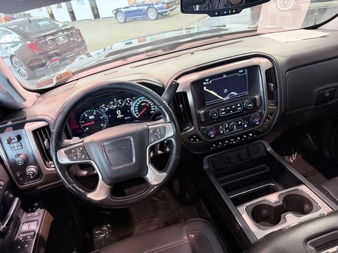 Used 2018 GMC Sierra 2500 Denali w/ Duramax Plus Package AWD/4WD image 37