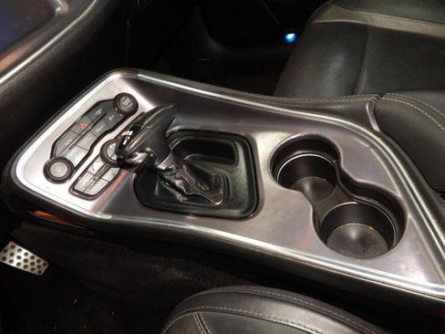 Used 2017 Dodge Challenger SXT Plus image 29