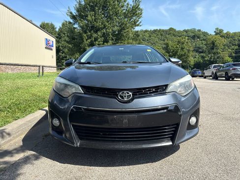 Used 2015 Toyota Corolla S FWD image 2