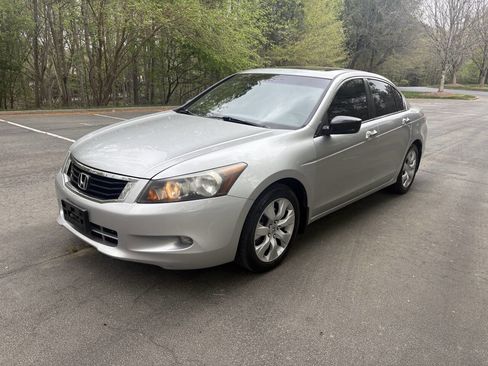 Used 2009 Honda Accord EX-L image 8