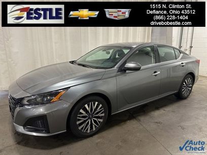 Used 2023 Nissan Altima 2.5 SV