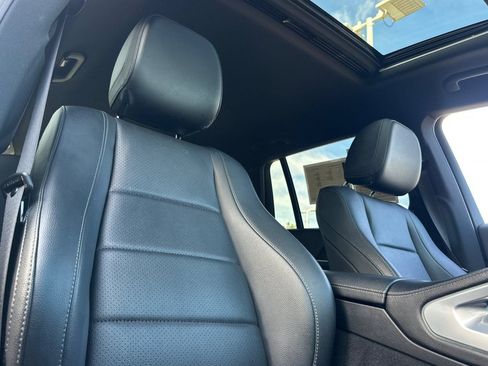 Certified 2022 Mercedes-Benz GLS 450 4MATIC image 8