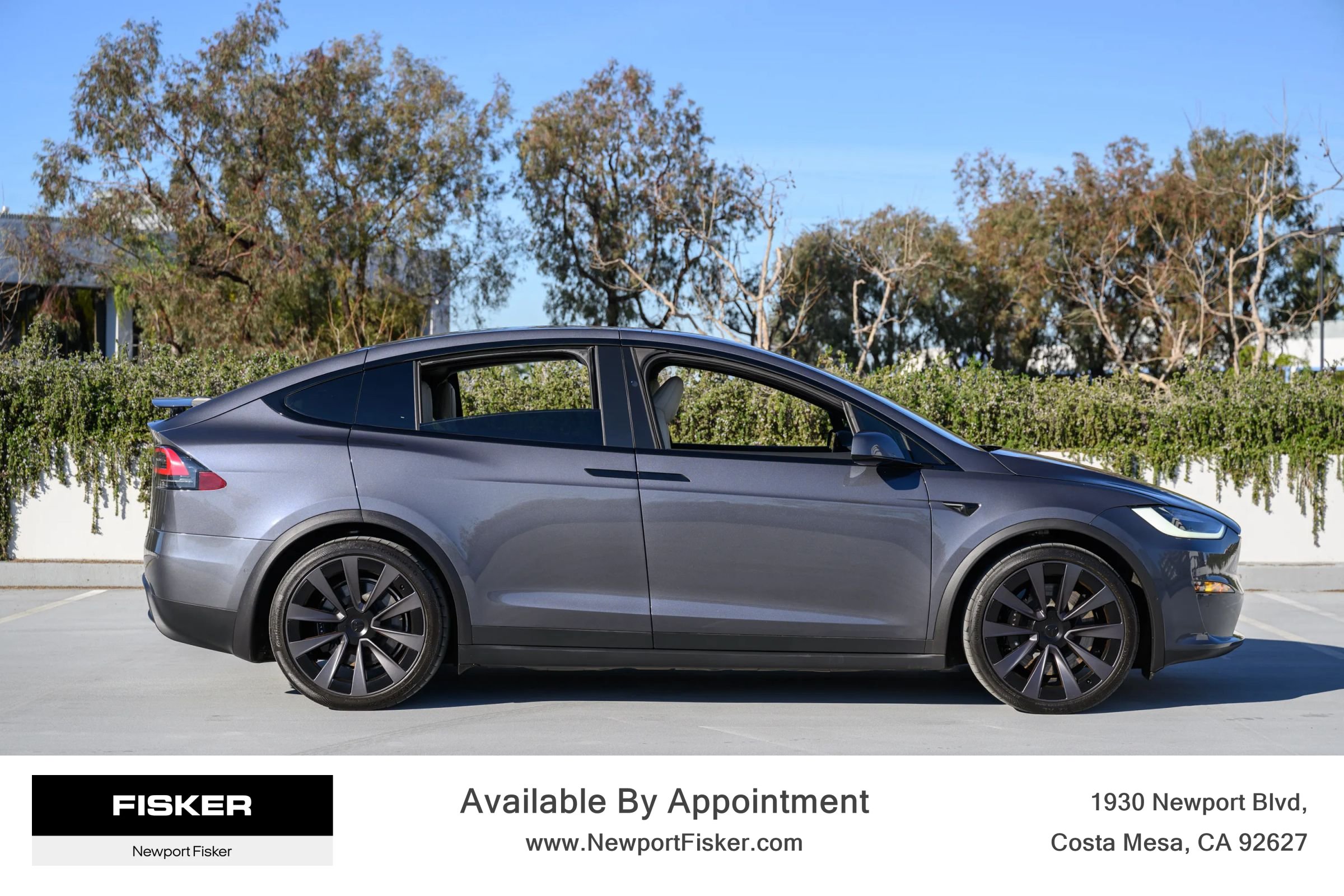 Used 2022 Tesla Model X Plaid AWD/4WD image 4