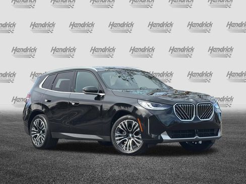 Used 2025 BMW X3 xDrive30i w/ Convenience Package AWD/4WD image 2