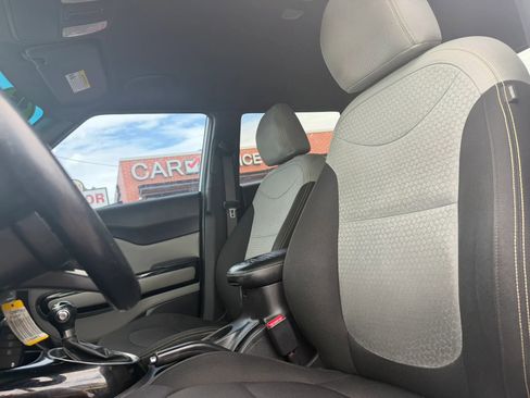 Used 2015 Kia Soul + w/ Audio Package FWD image 9