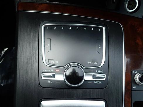 Used 2020 Audi Q5 2.0T Premium Plus AWD/4WD image 24