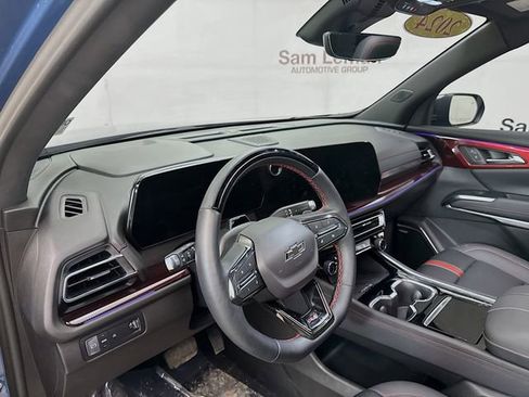 Used 2024 Chevrolet Traverse RS image 10