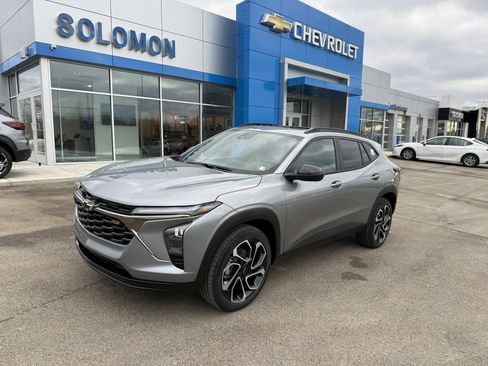 New 2026 Chevrolet Trax RS w/ Sunroof Package image 1