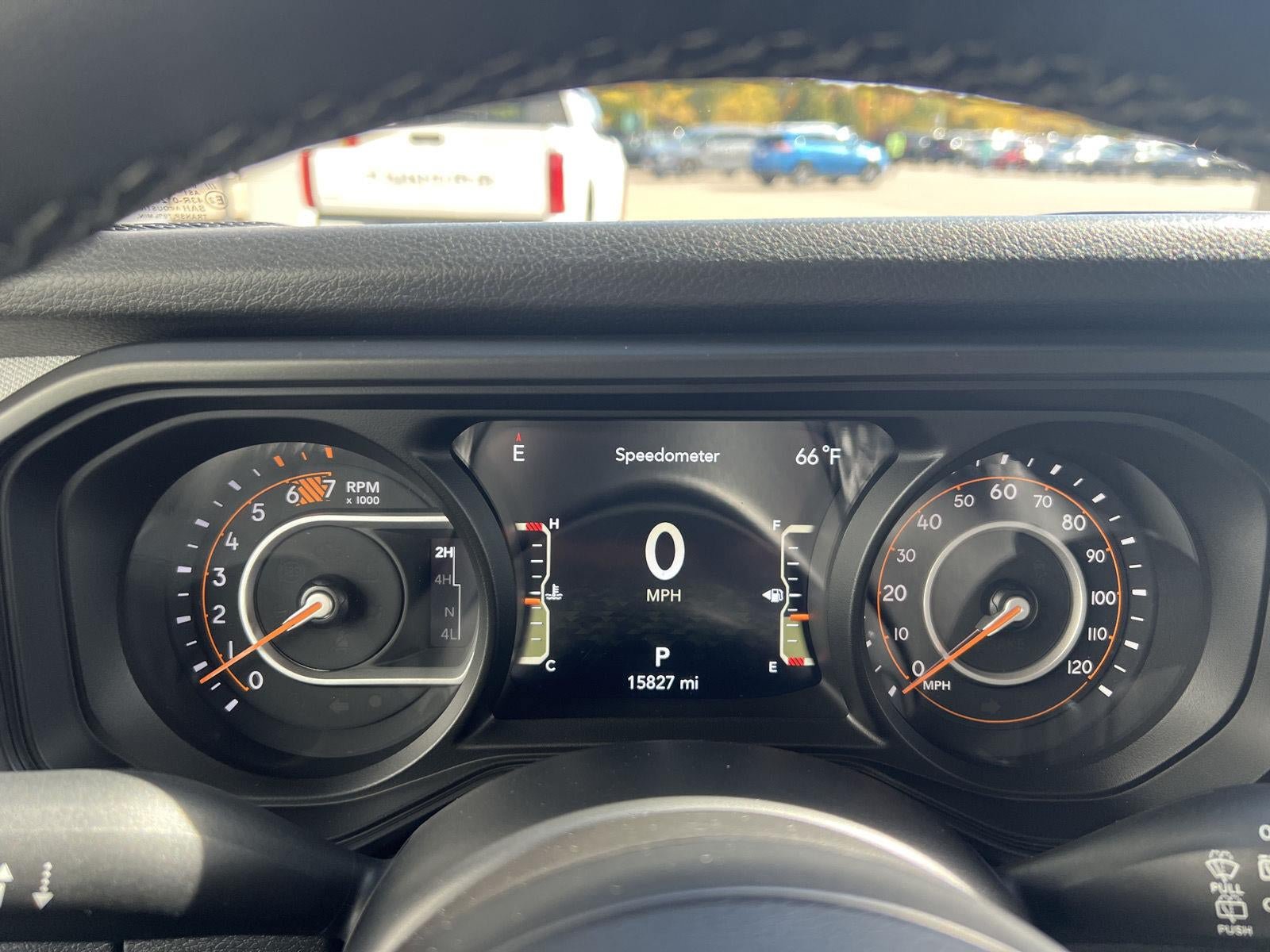 Used 2025 Jeep Wrangler Unlimited Sport AWD/4WD image 27