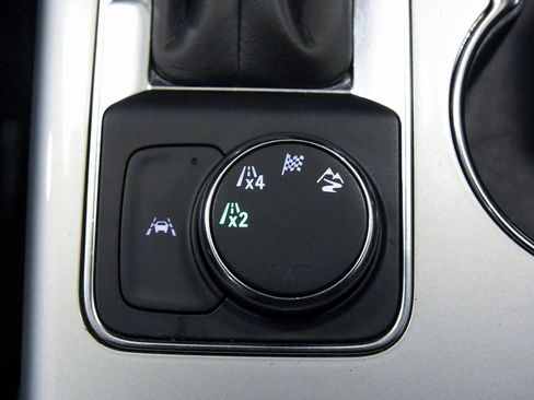 Used 2024 Chevrolet Blazer LT w/ Convenience Package AWD/4WD image 33