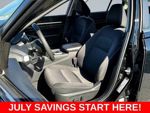 Used 2022 Nissan Altima 2.5 SV FWD image 26