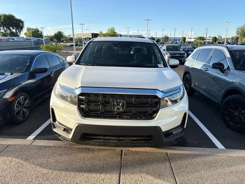 Certified 2025 Honda Ridgeline RTL image 2