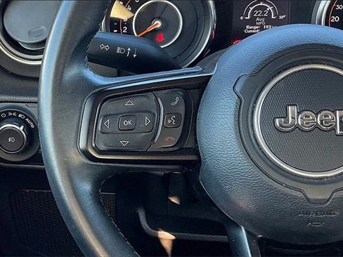 Used 2018 Jeep Wrangler Sport S image 18