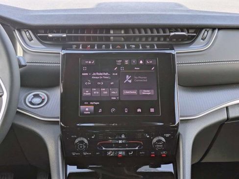 New 2026 Jeep Grand Cherokee L 2WD image 20