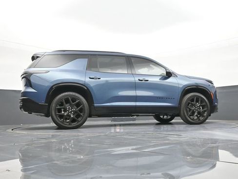 New 2026 Chevrolet Traverse RS w/ LPO, Floor Liner Package FWD image 51