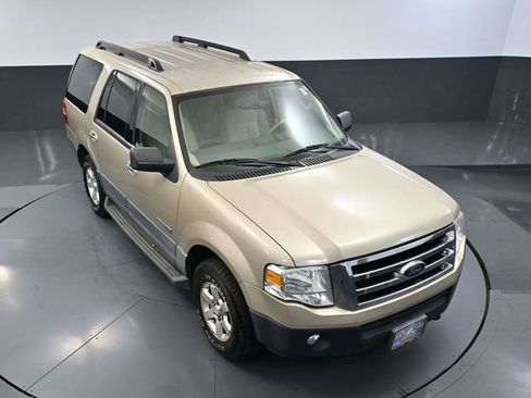 Used 2007 Ford Expedition XLT image 53