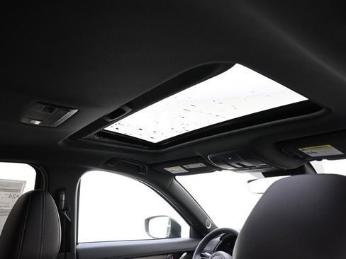 New 2025 MAZDA CX-5 Signature image 17