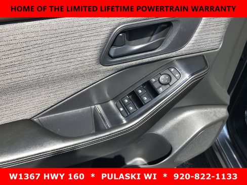 Used 2021 Nissan Rogue S FWD image 12