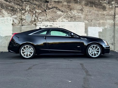 Used 2011 Cadillac CTS V w/ Wood Trim Package RWD image 3