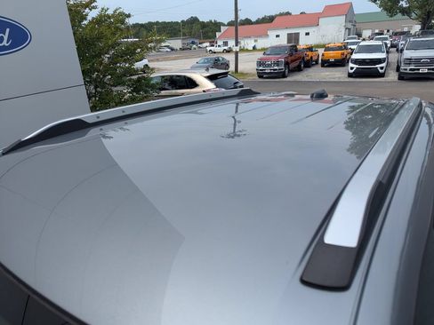Used 2023 Chevrolet TrailBlazer LT FWD image 37
