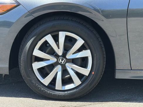 Certified 2024 Honda Civic LX image 32