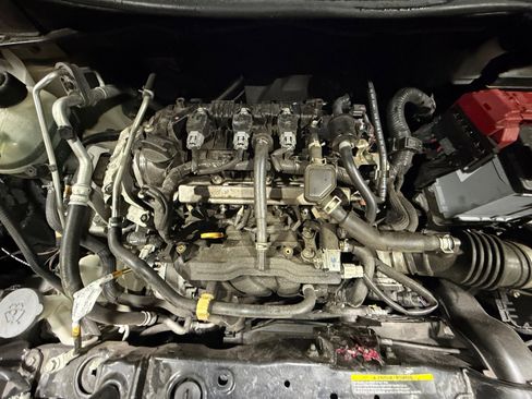 Used 2020 Nissan Versa SV image 22