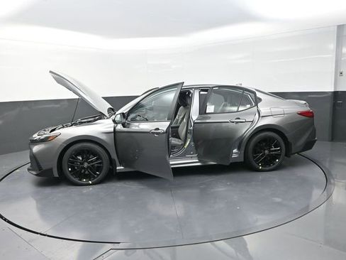 New 2026 Toyota Camry SE w/ Convenience Package FWD image 38