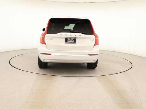 Used 2022 Volvo XC90 T6 Inscription w/ Advanced Package image 5