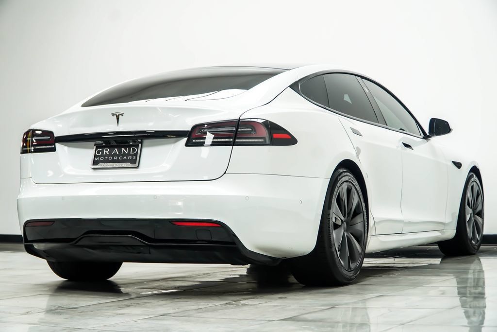Used 2023 Tesla Model S AWD/4WD image 14